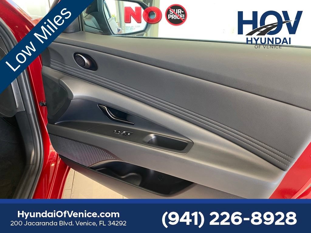 Certified 2025 Hyundai Elantra Sport FWD image 46