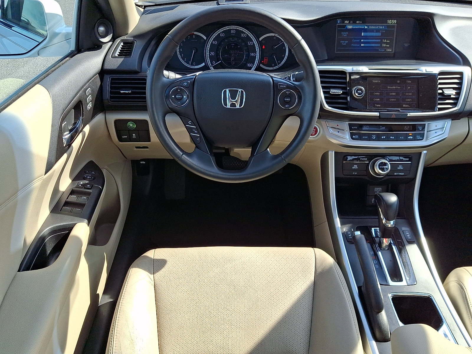 Used 2015 Honda Accord EX-L image 11