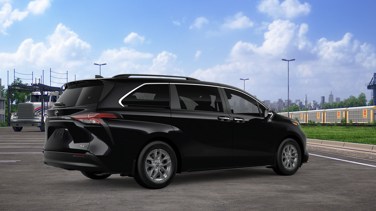 New 2026 Toyota Sienna XLE FWD image 12