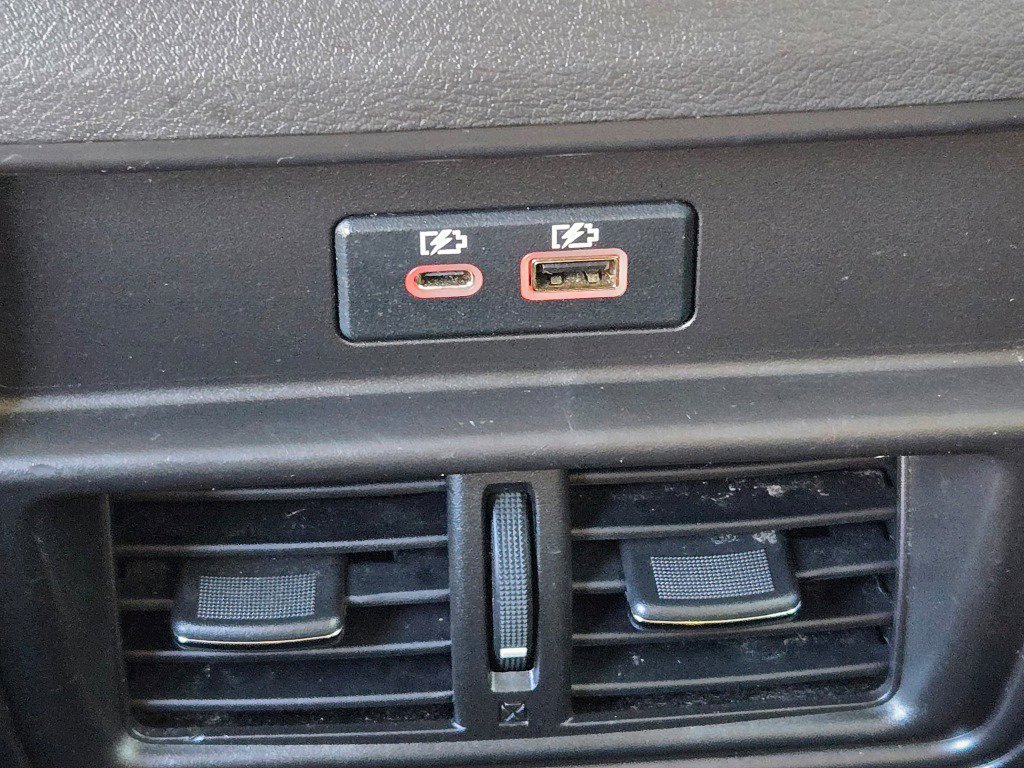 Used 2020 Nissan Murano SV image 17