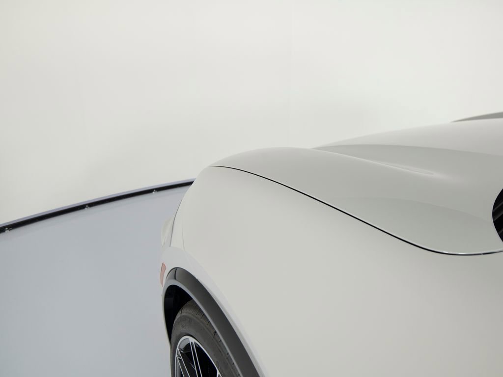 New 2026 Porsche Macan Turbo Electric image 43