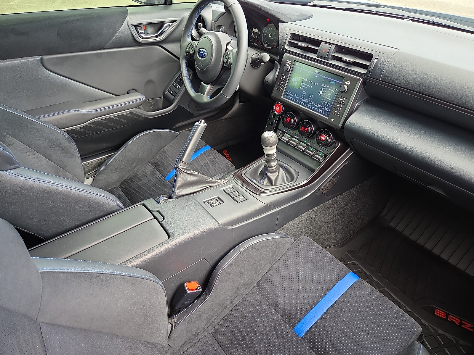 Used 2025 Subaru BRZ tS RWD image 12
