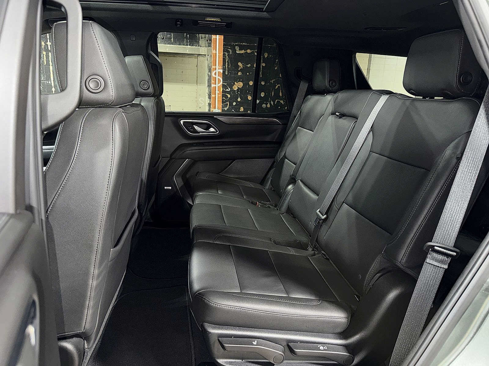 Used 2023 Chevrolet Tahoe Z71 AWD/4WD image 17