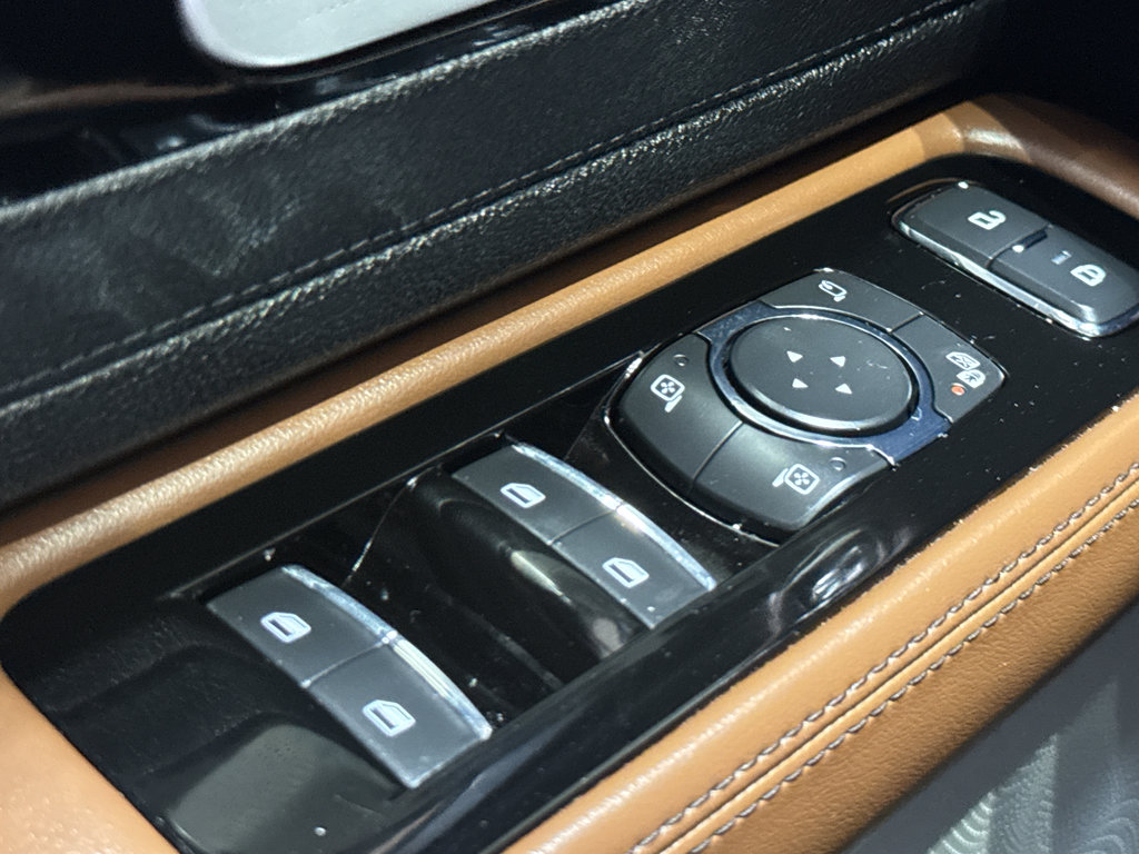 Used 2023 Lincoln Aviator Reserve w/ Equipment Group 201A image 41