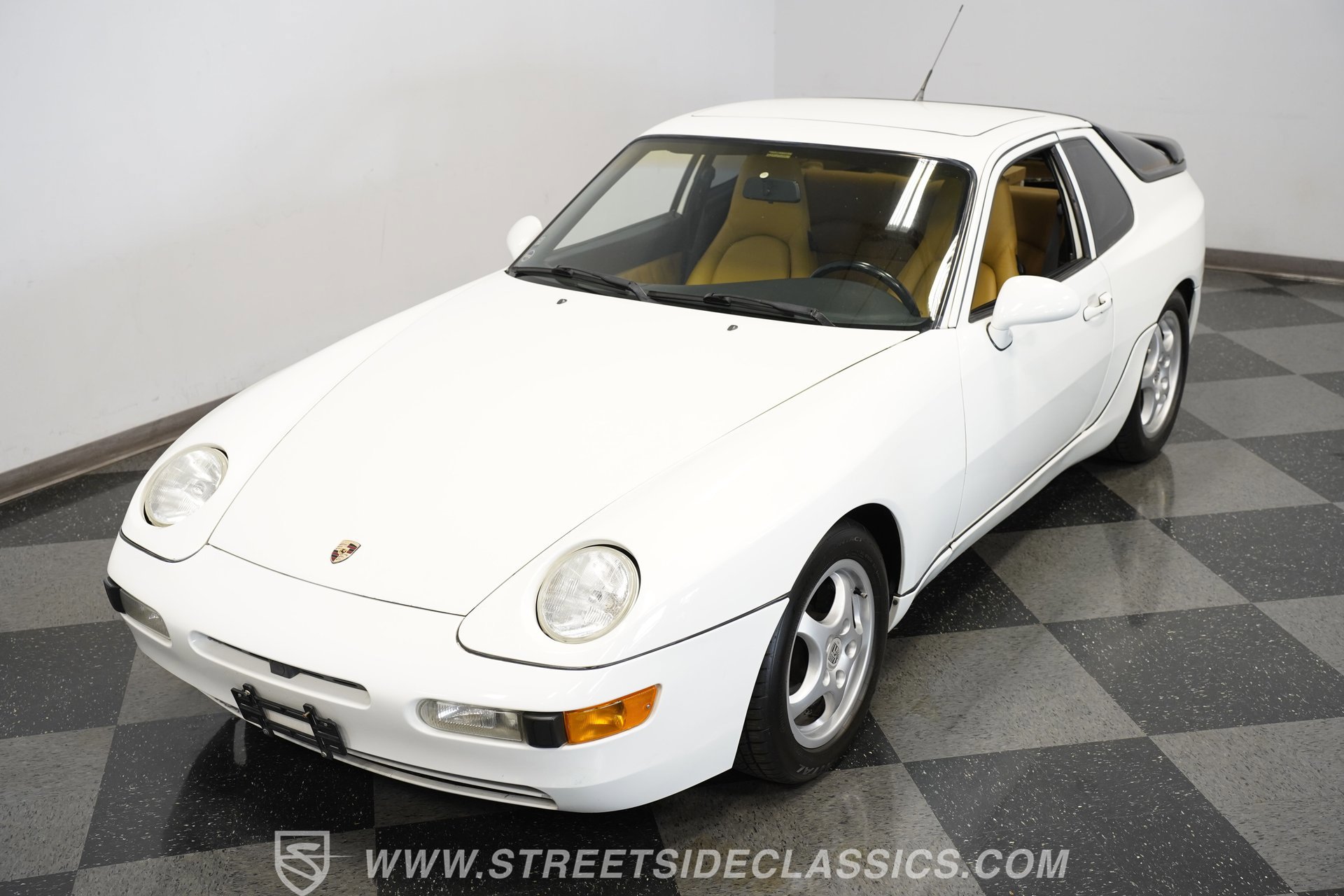 Used 1994 Porsche 968 Coupe image 36