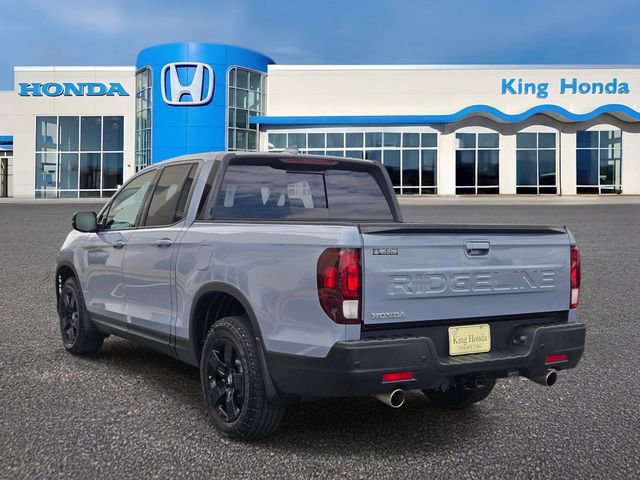 Used 2025 Honda Ridgeline Black Edition image 11