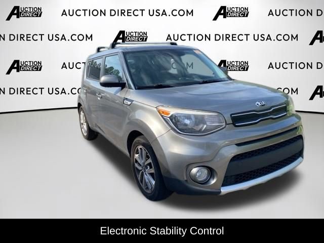 Used 2018 Kia Soul + FWD image 3