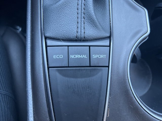 Used 2023 Toyota Camry SE image 32