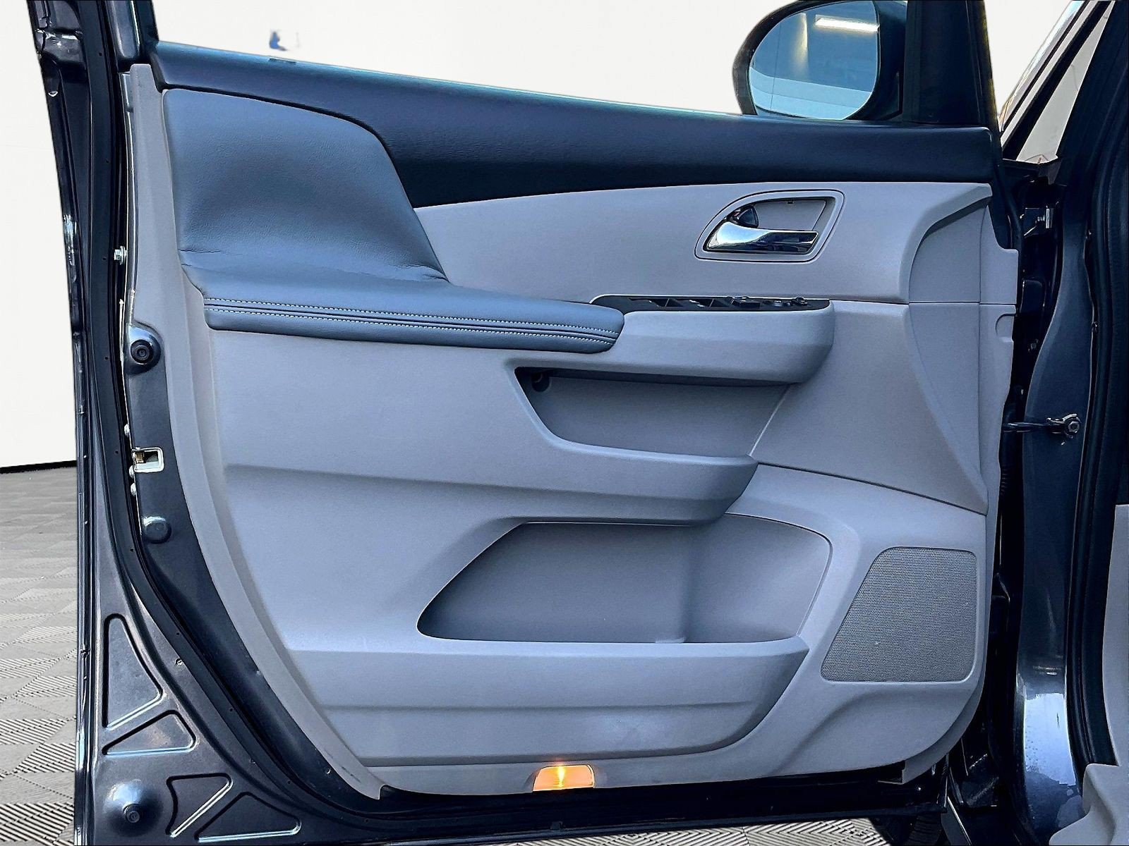 Used 2017 Honda Odyssey EX-L image 20