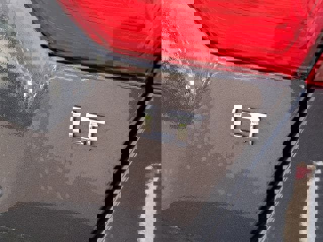 Used 2015 Chevrolet Impala LT image 11