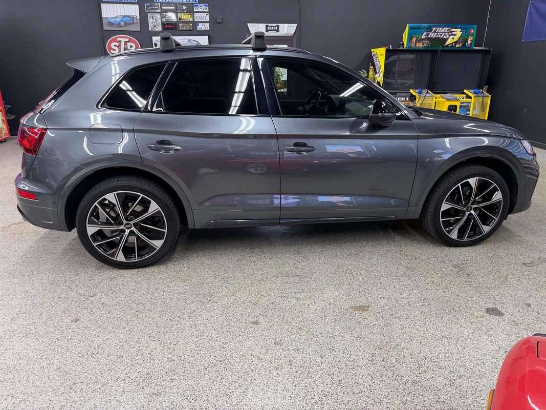 Used 2021 Audi SQ5 Prestige AWD/4WD image 6