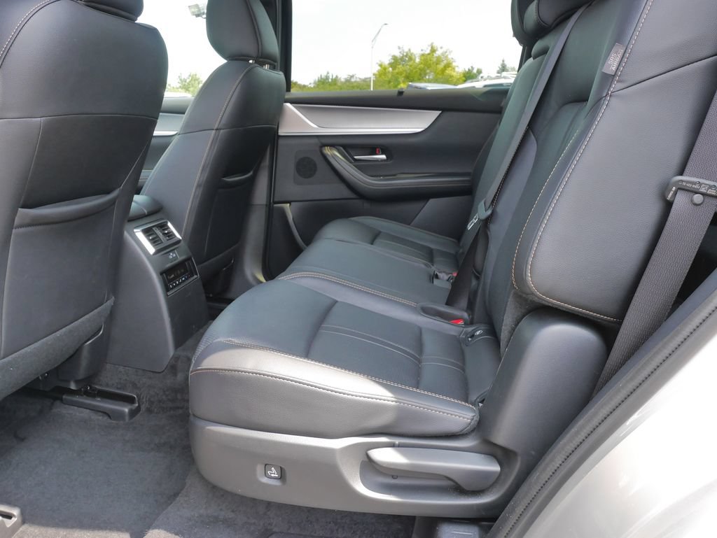 Used 2025 MAZDA CX-90 3.3 Turbo w/ Preferred Package AWD/4WD image 19