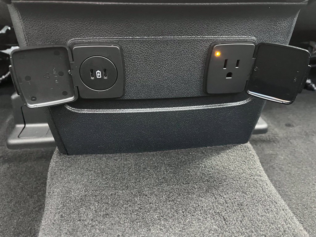 Used 2026 Lincoln Aviator AWD image 16