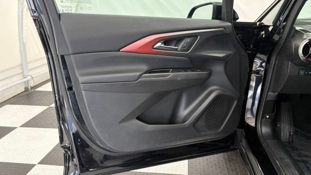 Used 2024 Chevrolet Equinox EV RS FWD image 15