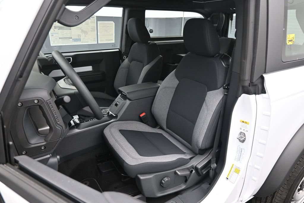 New 2026 Ford Bronco 2-Door AWD/4WD image 7