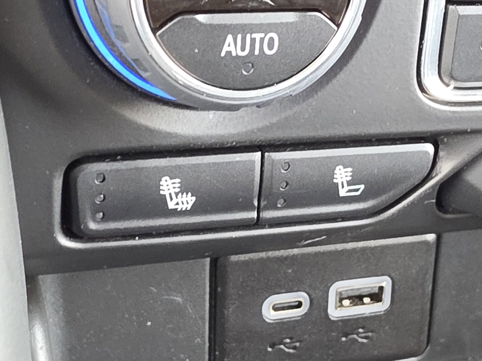 Used 2024 Chevrolet Tahoe RST w/ Luxury Package AWD/4WD image 17