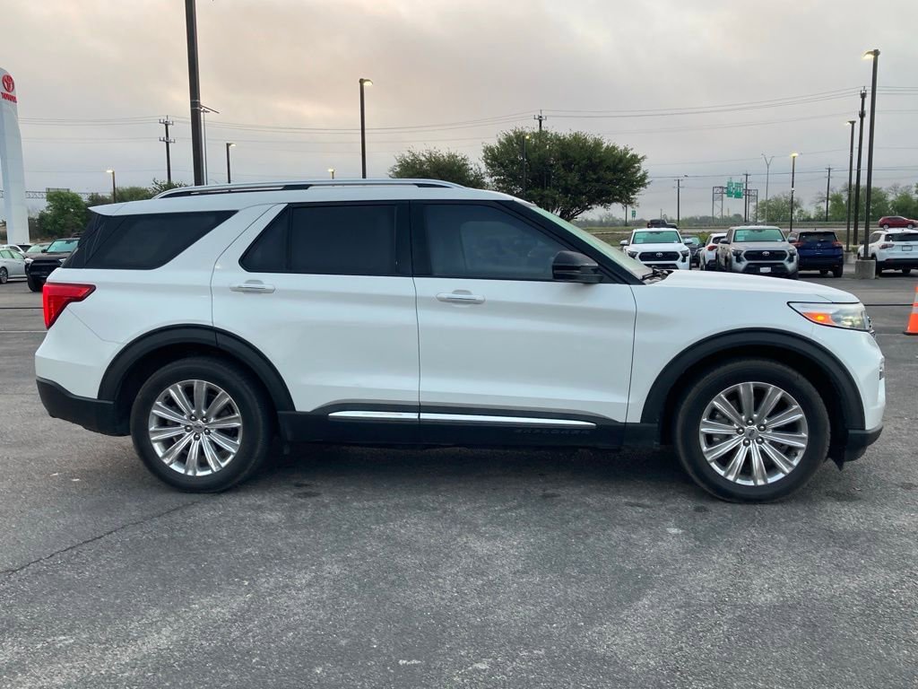 Used 2021 Ford Explorer Limited w/ Hybrid Equipment Group 310A image 4