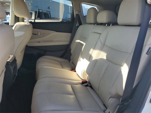Used 2020 Nissan Murano SL w/ Moonroof Package image 12