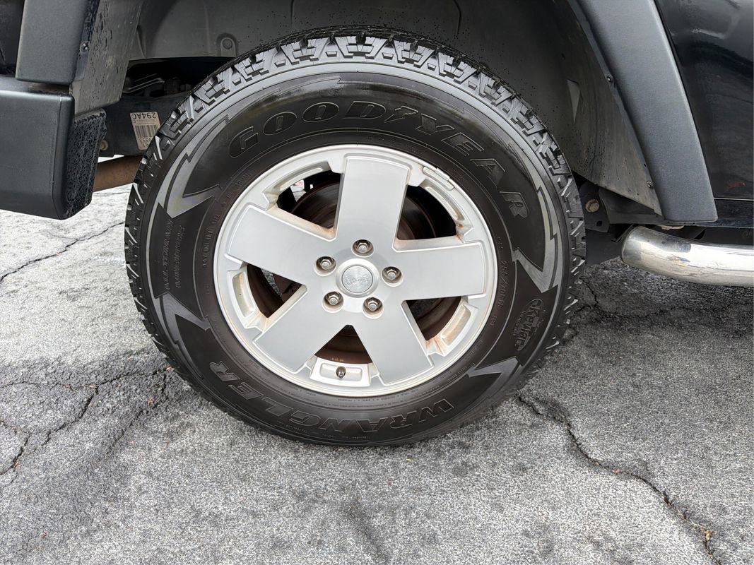 Used 2013 Jeep Wrangler Sport w/ Connectivity Group image 29