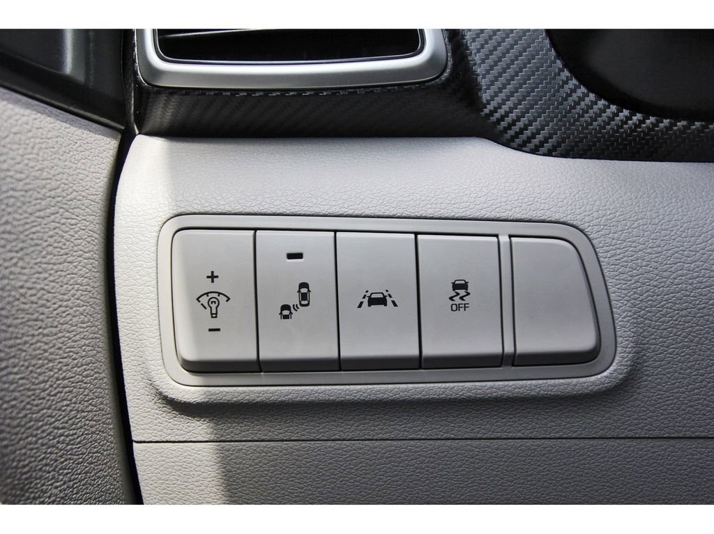 Used 2020 Hyundai Tucson Value FWD image 19