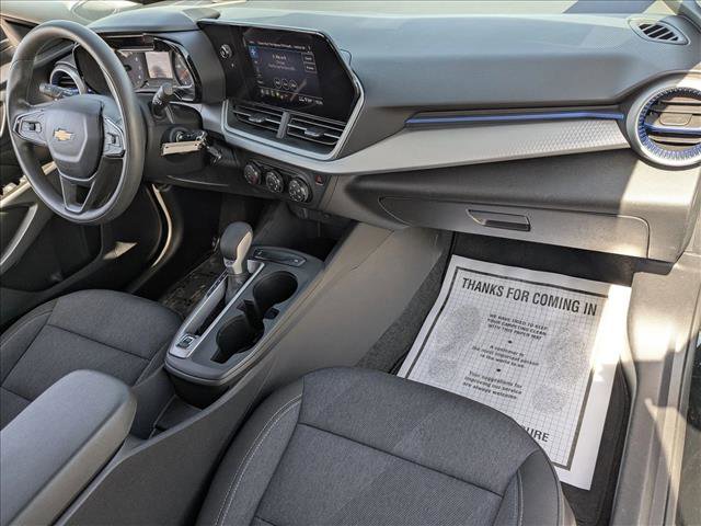 Used 2024 Chevrolet Trax LS w/ Driver Confidence Package FWD image 20
