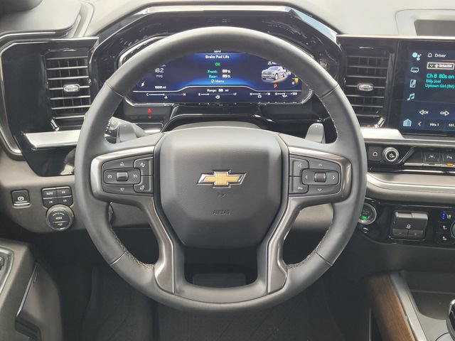 Used 2025 Chevrolet Silverado 1500 High Country AWD/4WD image 11
