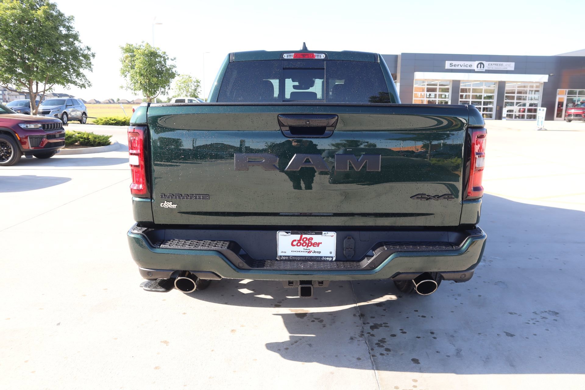 New 2026 RAM 1500 Laramie AWD/4WD image 23