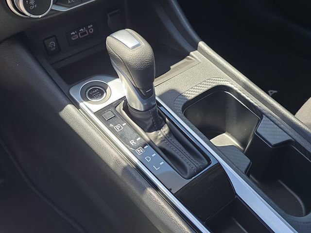 Certified 2025 Nissan Sentra SV image 26