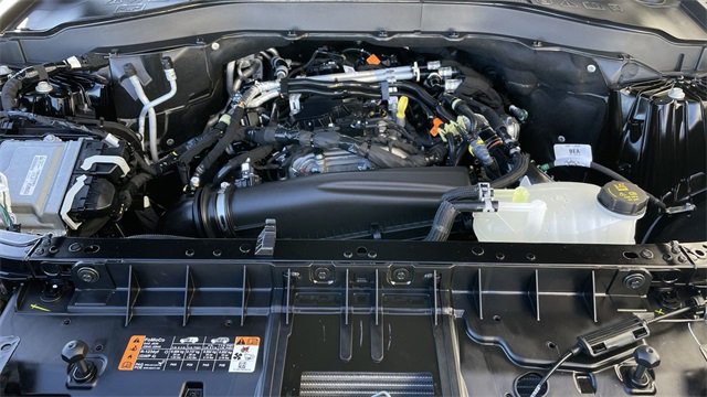 Used 2025 Ford Explorer Active image 26