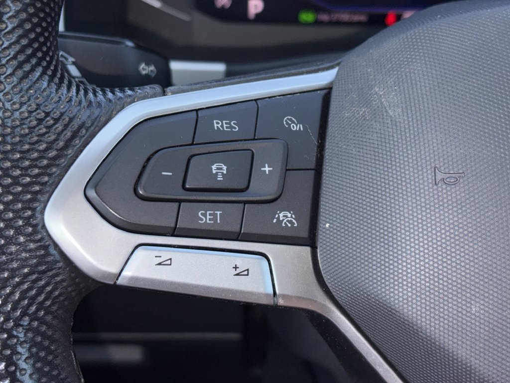 Certified 2023 Volkswagen Atlas SEL Premium AWD/4WD image 12
