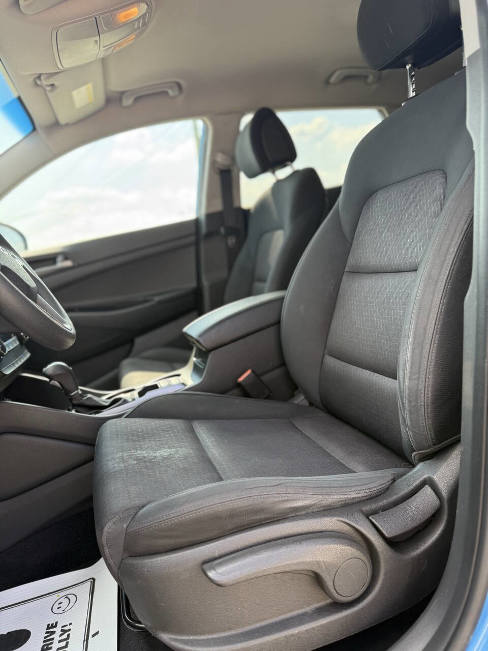 Used 2017 Hyundai Tucson SE image 9