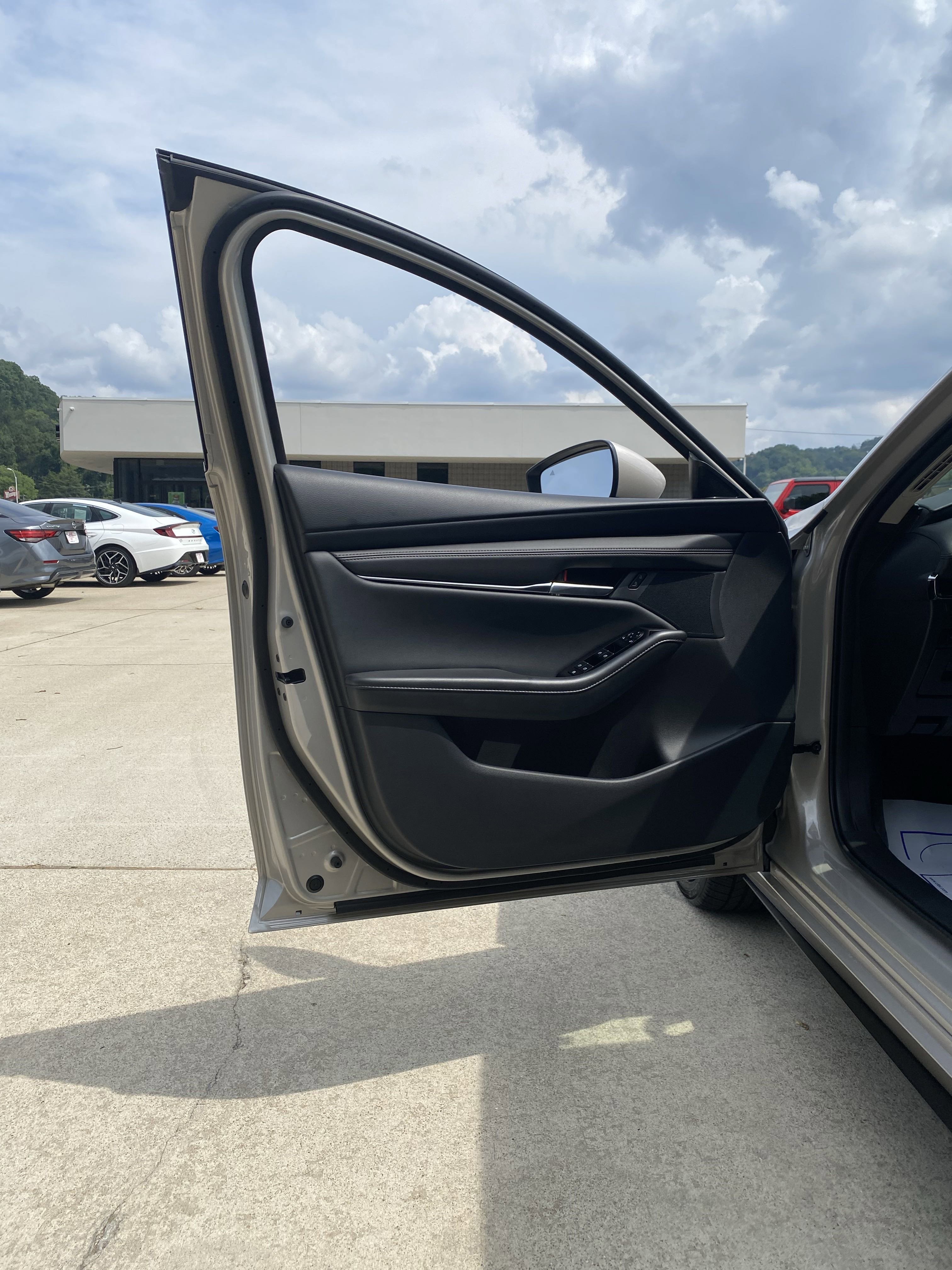 New 2025 MAZDA MAZDA3 s image 3