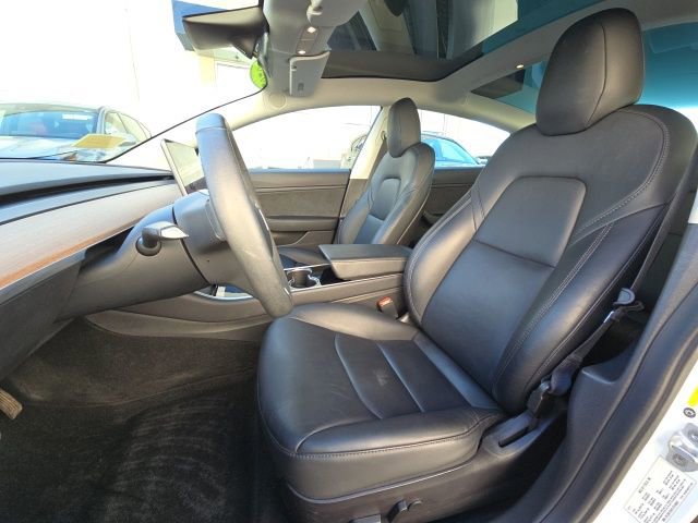 Used 2020 Tesla Model 3 Long Range image 10