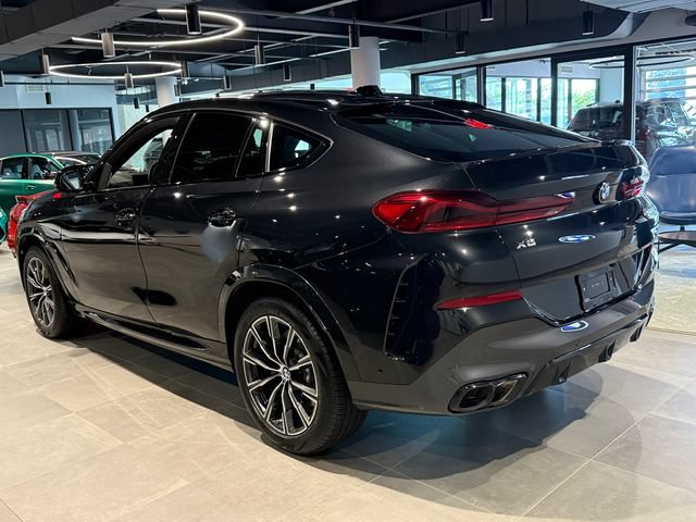 Used 2025 BMW X6 M60i AWD/4WD image 6