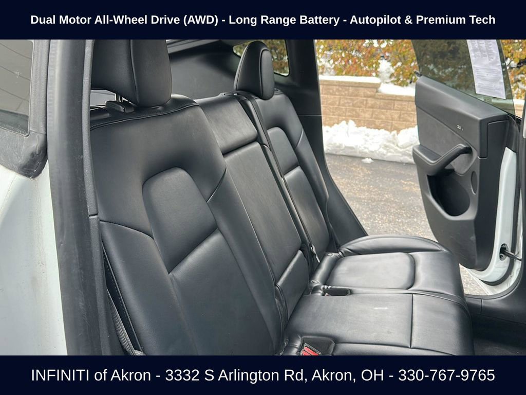 Used 2022 Tesla Model Y Long Range image 29