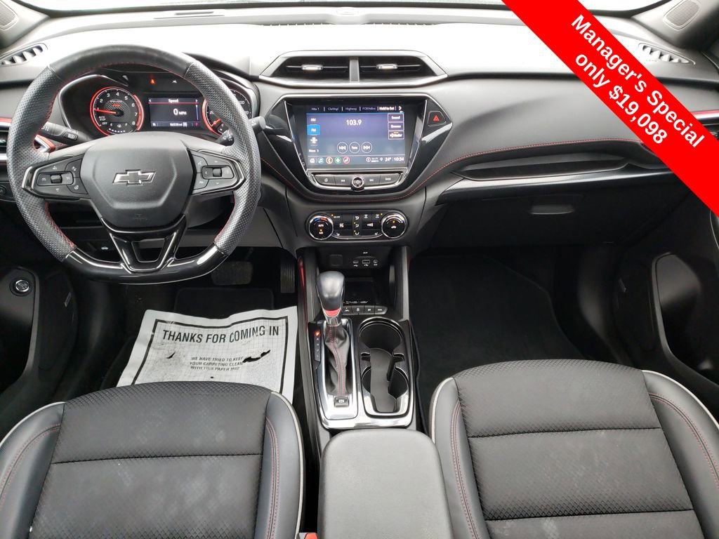 Used 2022 Chevrolet TrailBlazer RS w/ Sun and Liftgate Package image 13