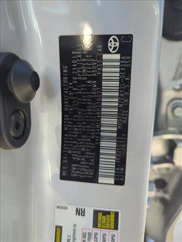 Certified 2024 Toyota Corolla SE FWD image 2
