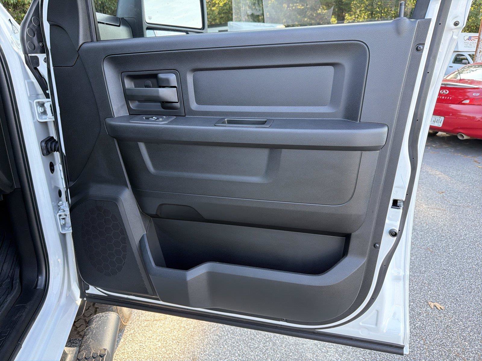 New 2027 RAM 2500 Tradesman AWD/4WD image 13