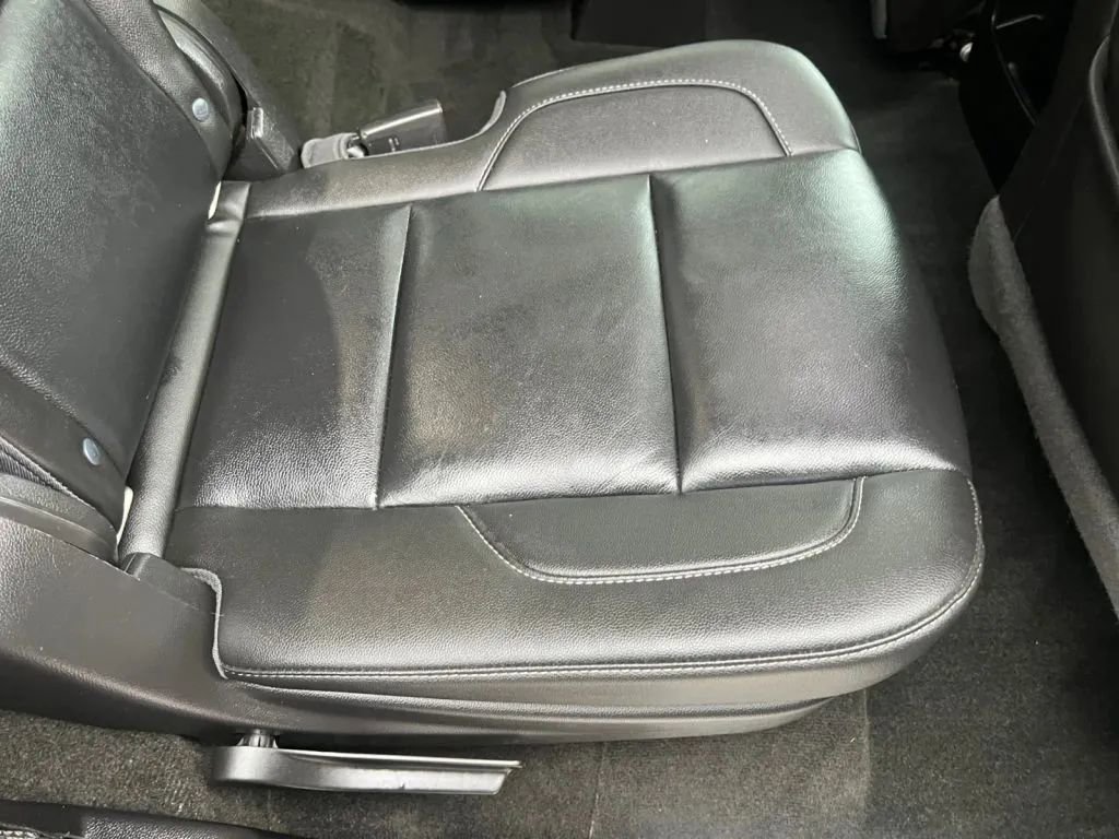 Used 2018 Chevrolet Tahoe LT image 18