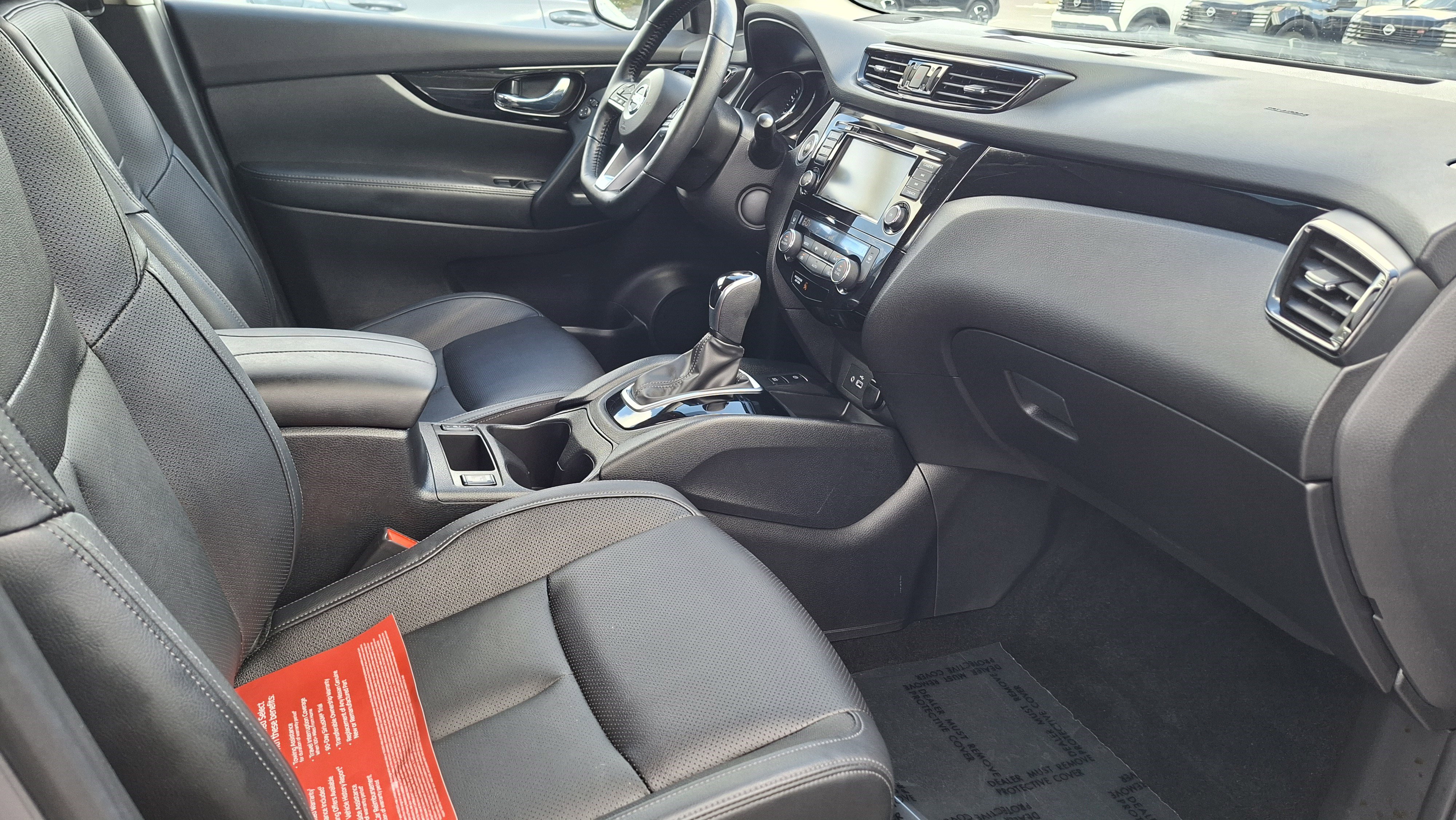 Used 2022 Nissan Rogue Sport SL AWD/4WD image 23