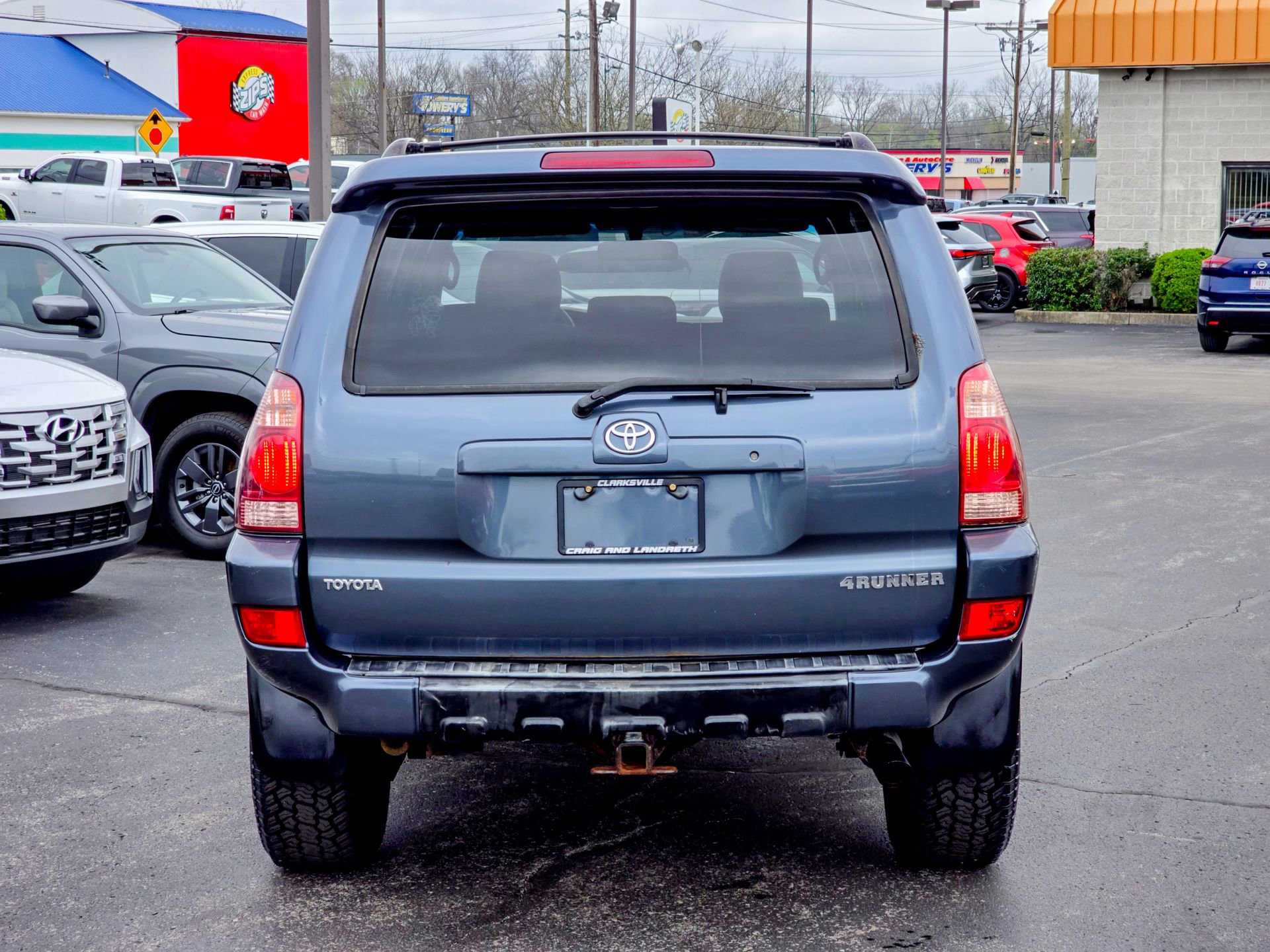 Used 2005 Toyota 4Runner SR5 AWD/4WD image 12