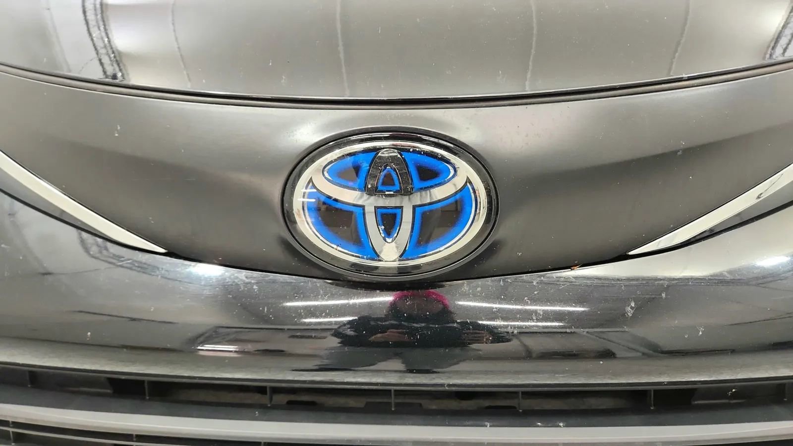 Used 2024 Toyota Sienna XLE image 16