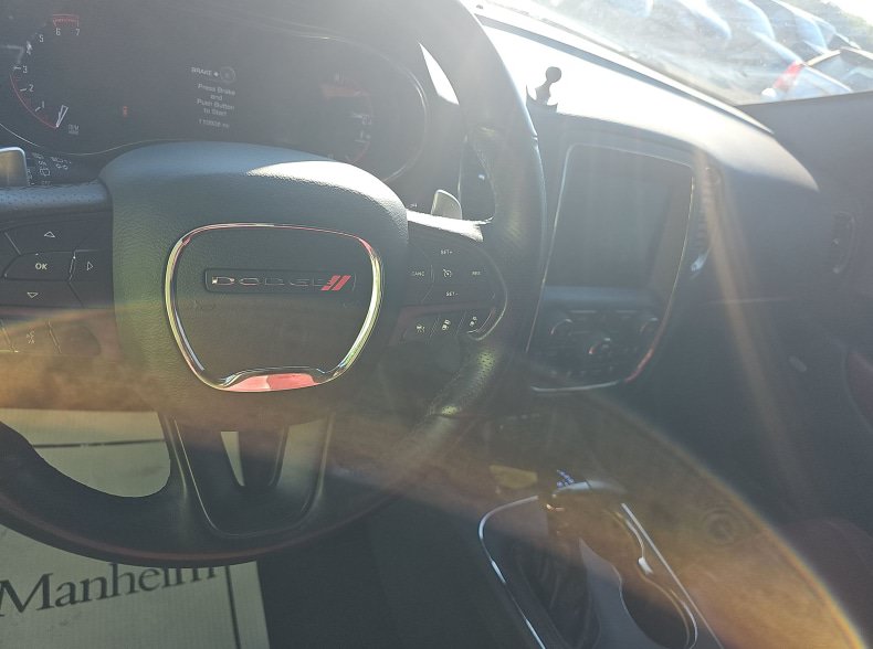 Used 2018 Dodge Durango R/T w/ Technology Group AWD/4WD image 9