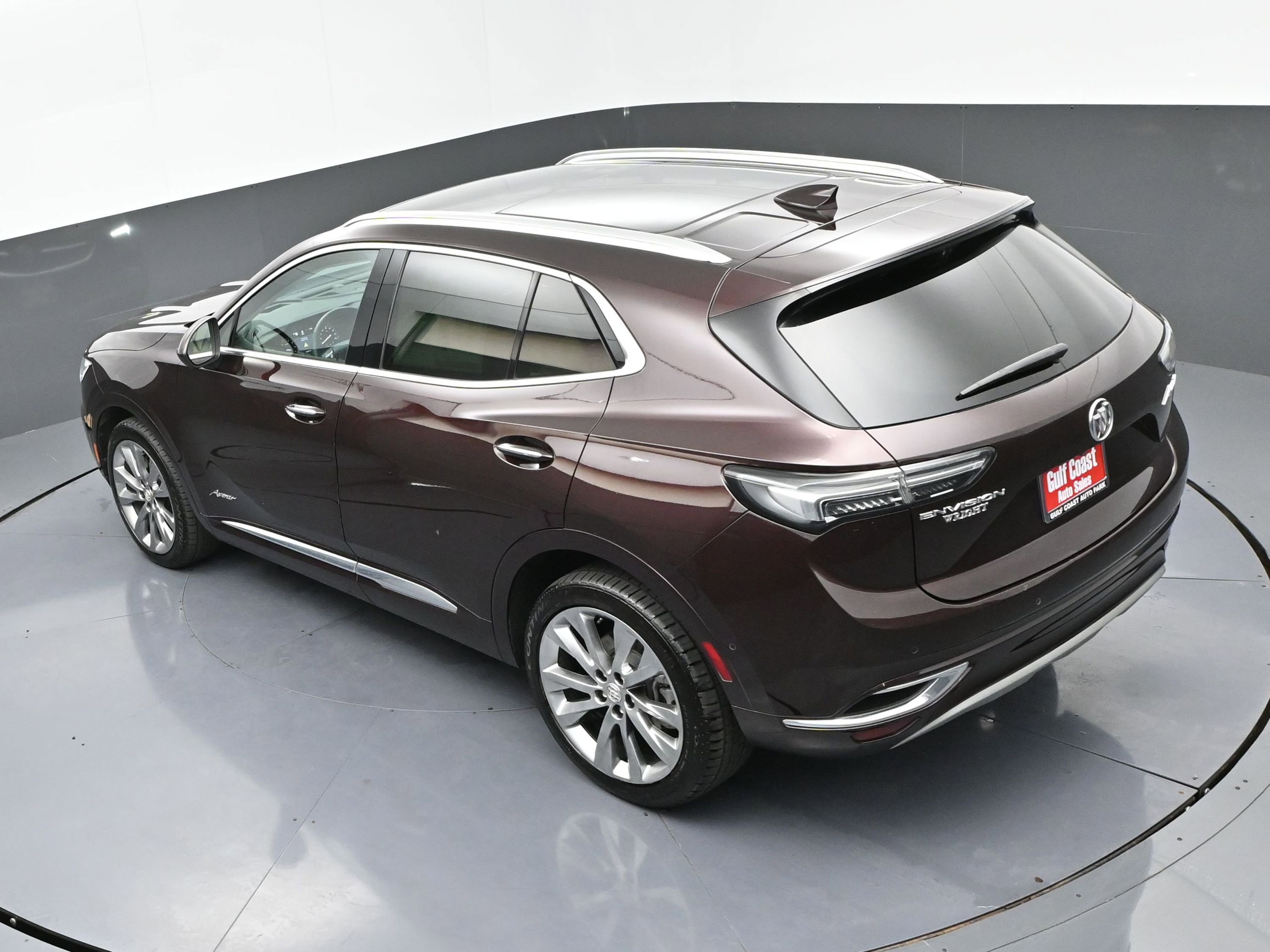 Used 2023 Buick Envision Avenir image 43