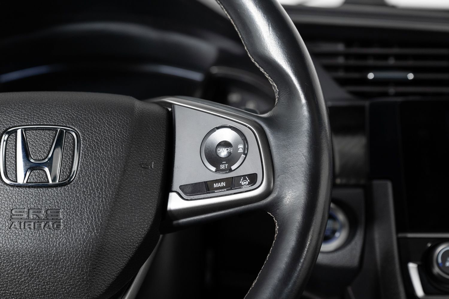 Used 2018 Honda Civic Sport Touring image 32