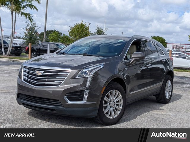 Used 2019 Cadillac XT5 FWD image 1