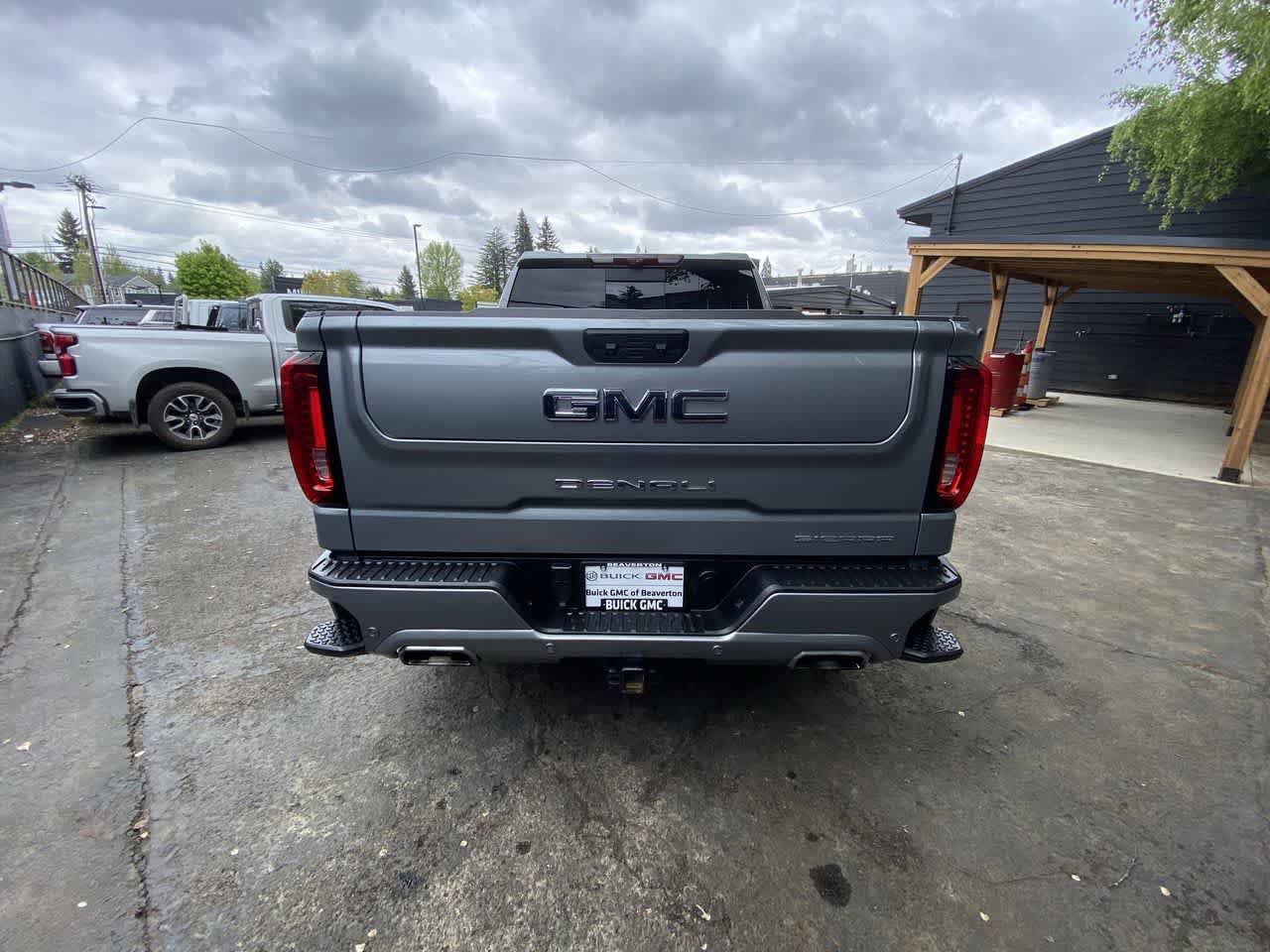 Used 2024 GMC Sierra 1500 Denali Ultimate AWD/4WD image 5
