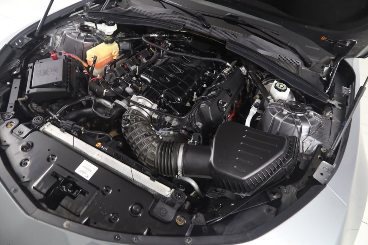 Used 2020 Chevrolet Camaro SS RWD image 58