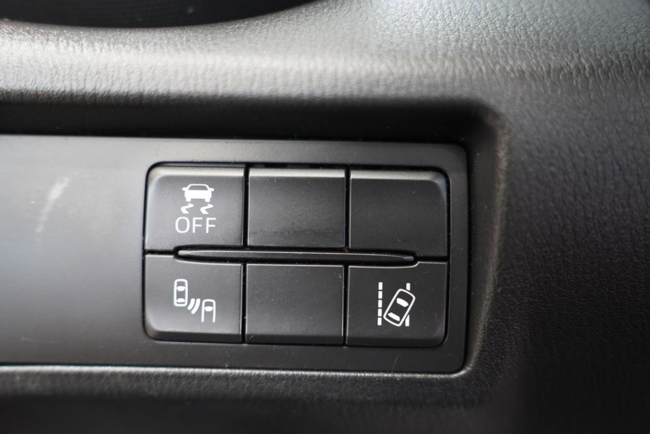 Used 2018 MAZDA MX-5 Miata RF Grand Touring image 27