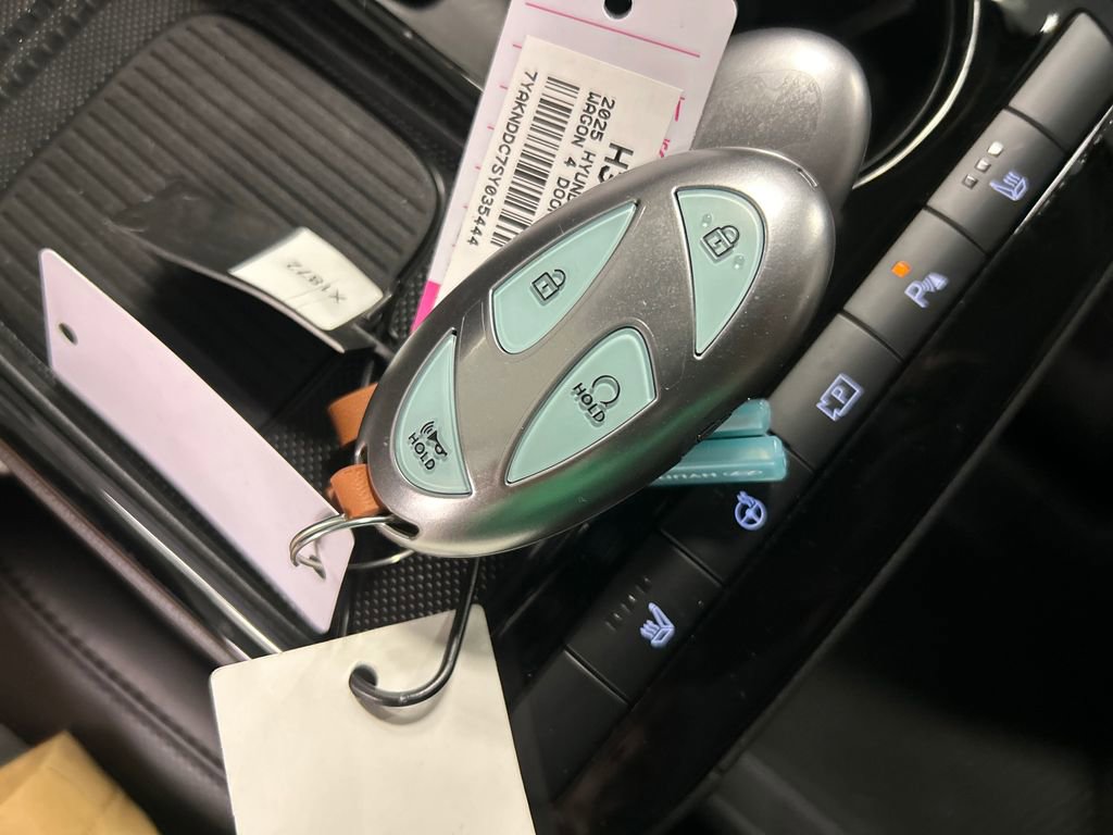New 2025 Hyundai Ioniq 5 SEL image 20